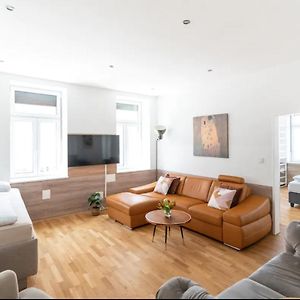 Comfortable Apartments Vienna 1100 With Contactless Check-In
